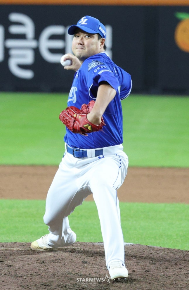 Вид подачи Ким Тэ Хуна в сезоне 2025 года. /Фото = Ожидание Ким Чжин Гёна