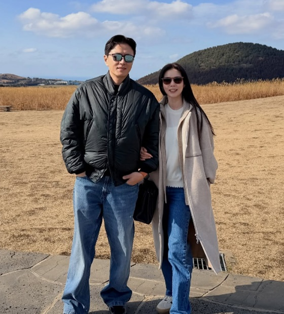 Jin Tae-hyun, Park Si-eun/photograph = Jin Tae-hyun Instagram