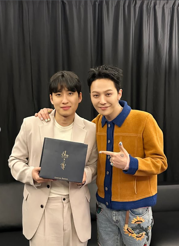 /写真=ミミミヌ インスタグラム