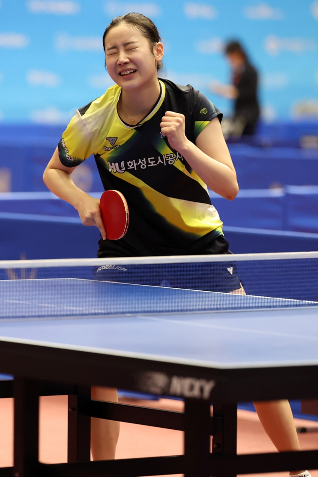 Pro Tak-gu Rising Star Yu Si-woo (Hwaseong City Corporation) wore the Taegeuk mark. /Photo = Courtesy of the Korea Table Tennis Association