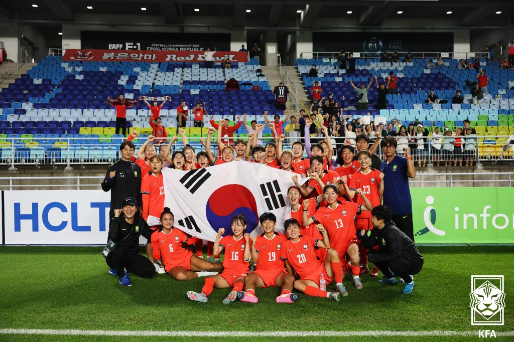 The women's soccer team won the 2025 East Asian Football Federation (EAFF) E-1 Championship. /Photo = Courtesy of the Korea Football Association (KFA)