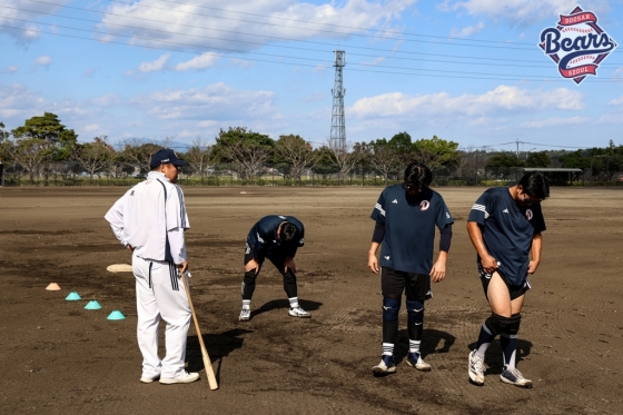 Doosan catcher's Miyazaki finishing camp training. /Photo = Courtesy of Doosan Bears