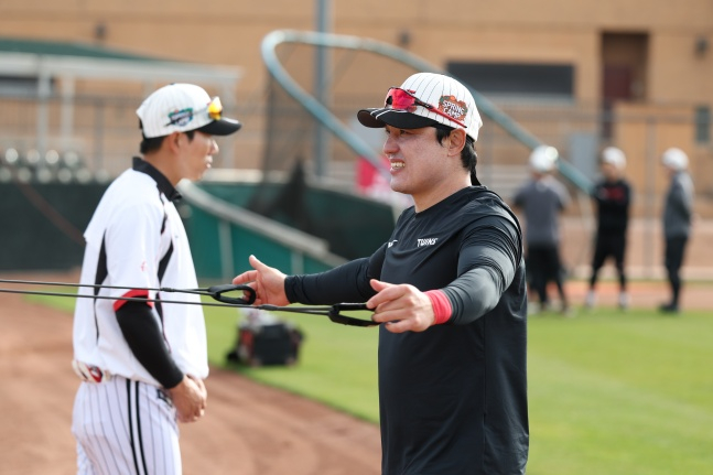 Park Dong Won gần đây đang trong quá trình huấn luyện tại trại xuân LG 2026 được tổ chức tại Scottsdale, Arizona, Hoa Kỳ. /Ảnh = LG Twins cung cấp