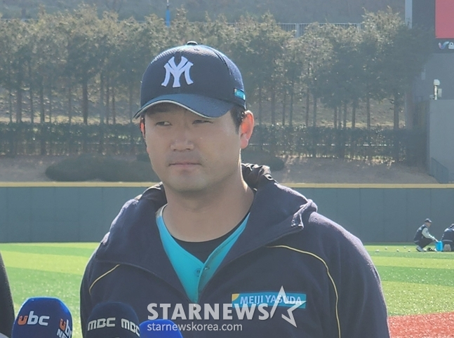 日本国家代表出身の投手、岡田彰布。 /写真=朴スジン記者