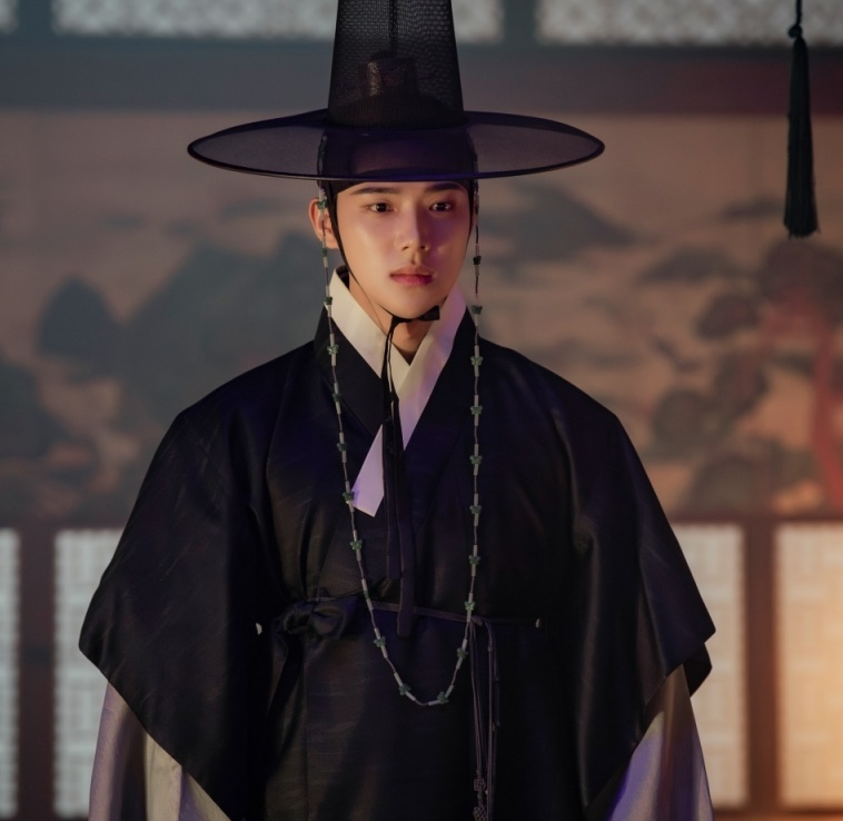 /Picture = 'My dear bandit'