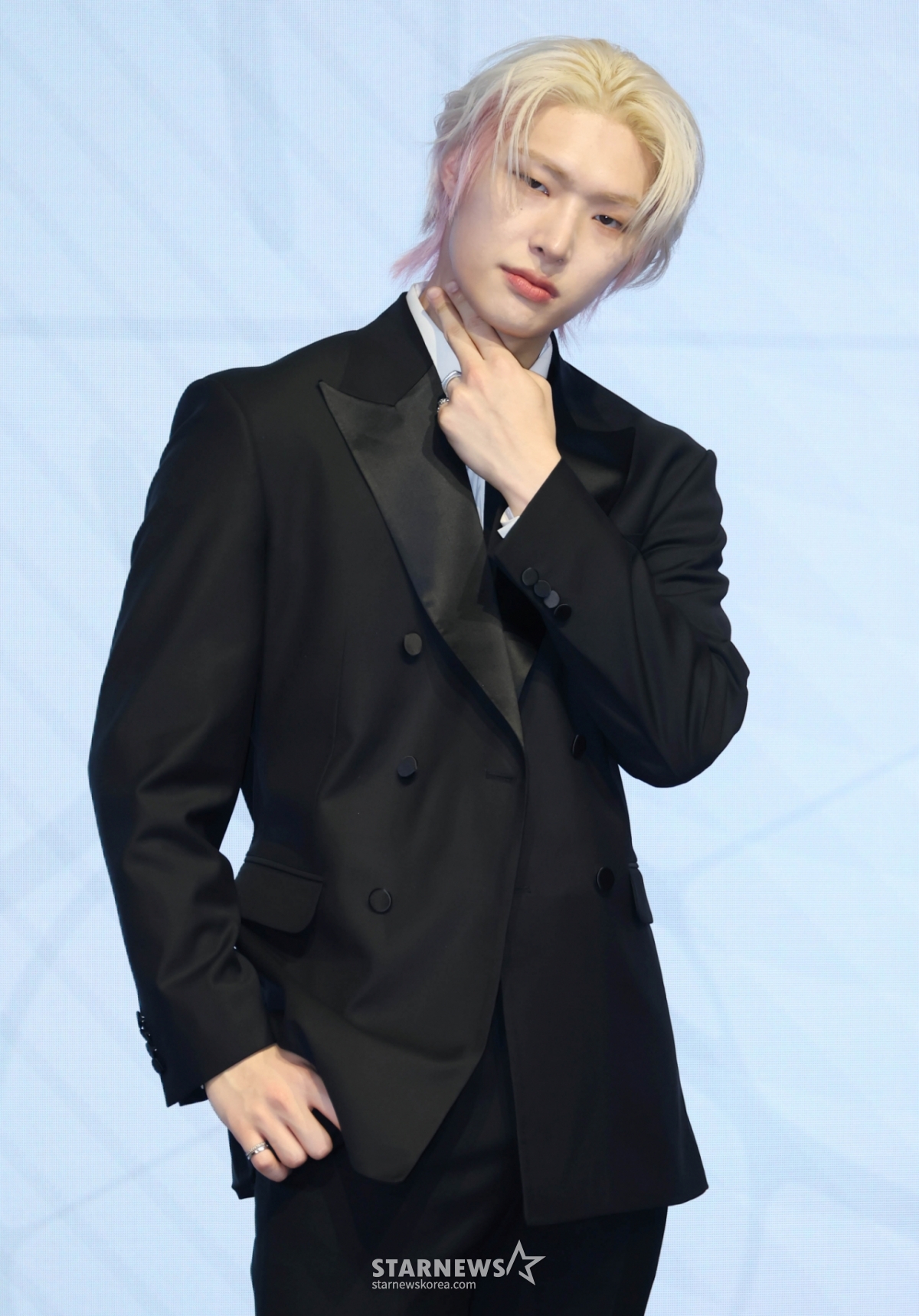 Min Gi of the group ATEEZ poses before a press conference to commemorate the release of his 13th mini album "Golden Hour: Part 4" (GOLDEN HOUR: Part.4) at Fairmont Ambassador Hotel in Yeouido, Seoul, on the afternoon of the 5th. /2026.02.05 / Photo = Lee Dong-hoon photoguy@