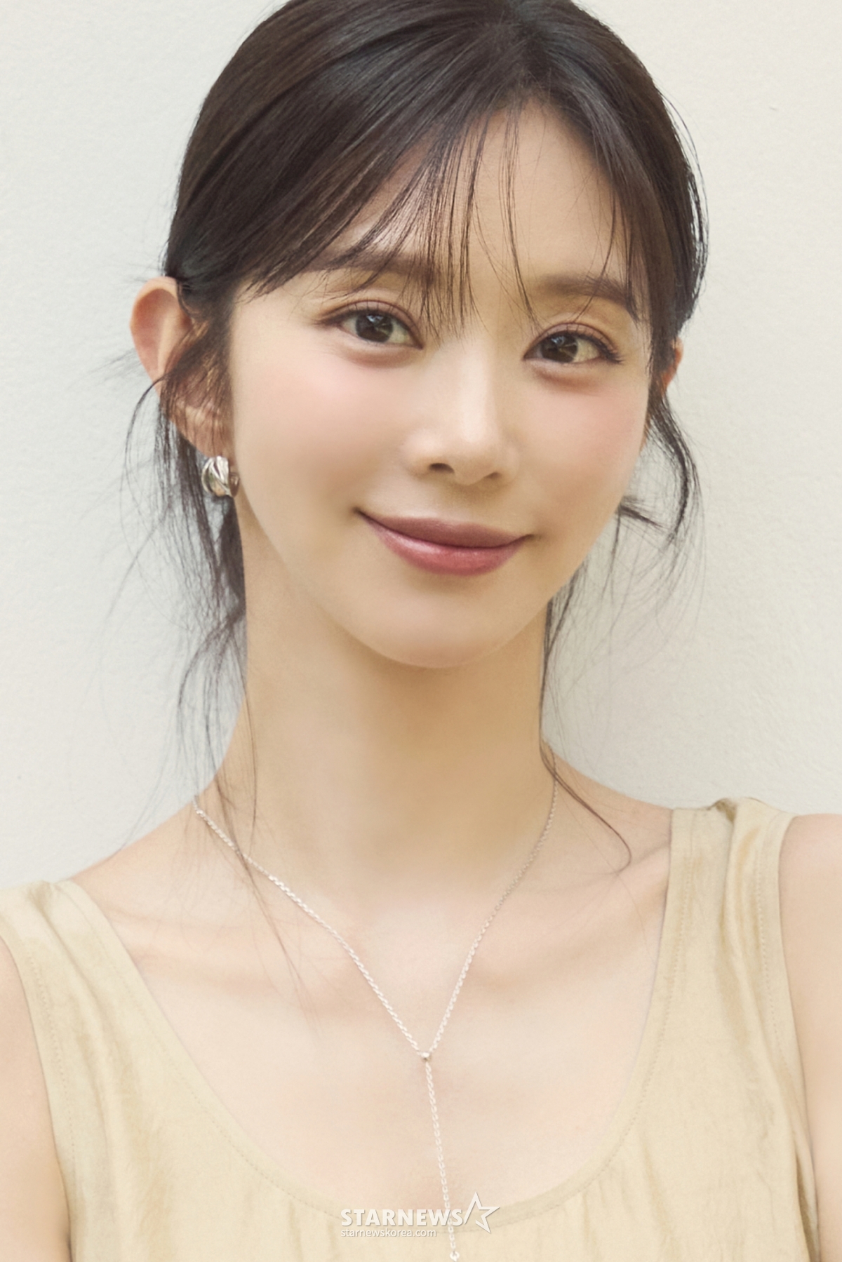 TvNドラマ「スプリングフィーバー」の俳優イ·ジュビンが13日に行われたラウンドインタビューのためにポーズを取っている。 /写真提供=キーイースト2026.02.13 /写真=イ·ドンフン photoguy@