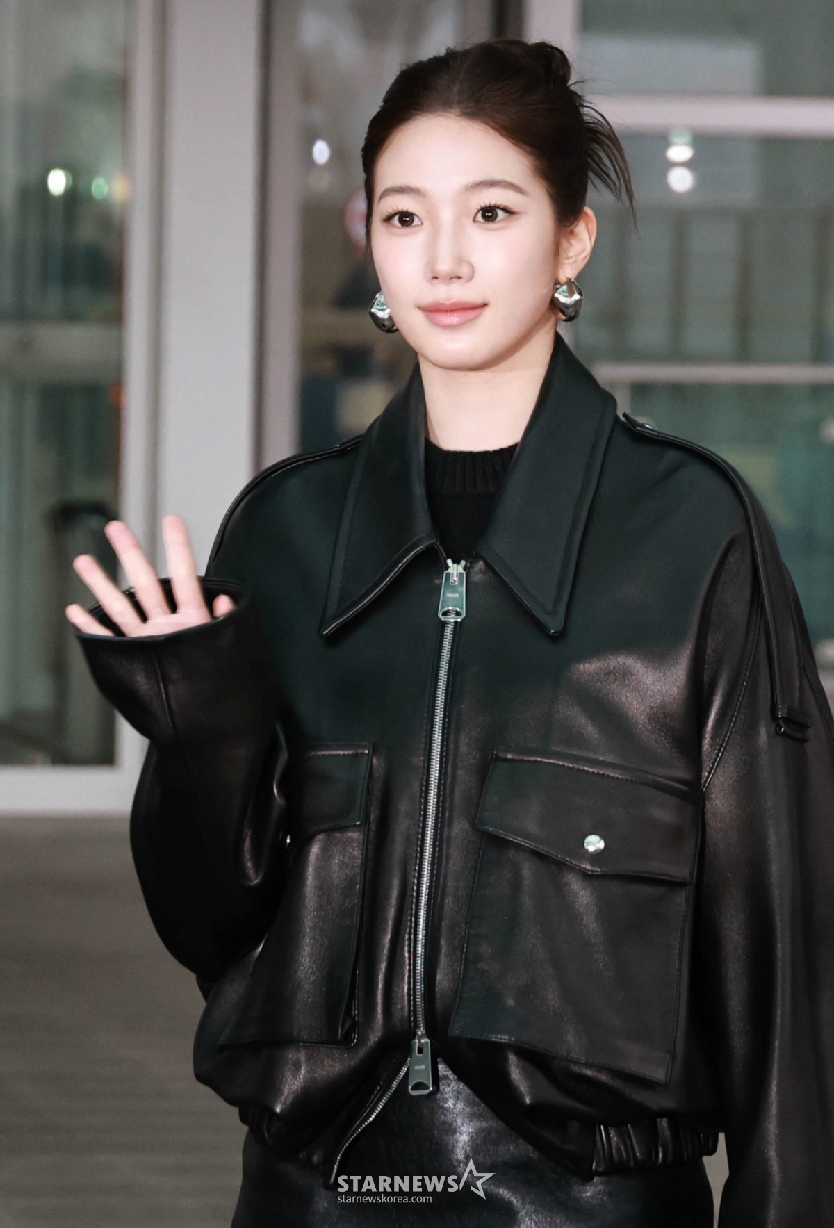 Group LESERAFIM Kazha leaves Incheon International Airport on the morning of the 13th for a New York Fashion Week schedule. 2026.02.13 / Photo = B. coli tjdrbs23@