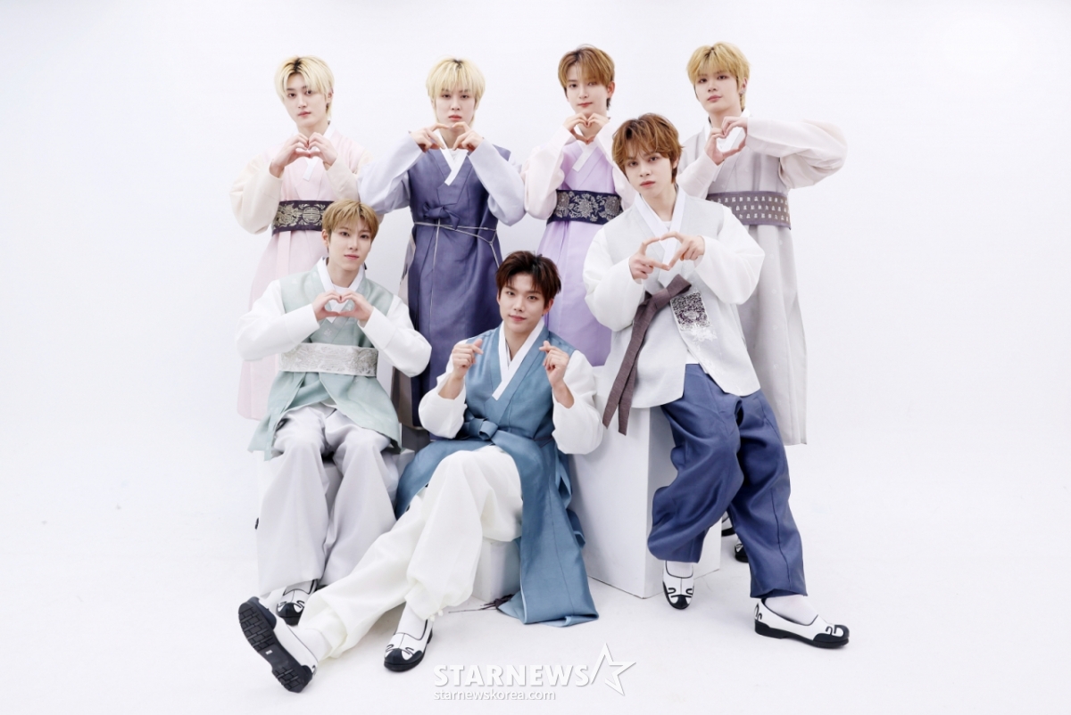Group Ark Hanbok Interview / Photo = Reporter Kim Hwi-sun hwijpg@