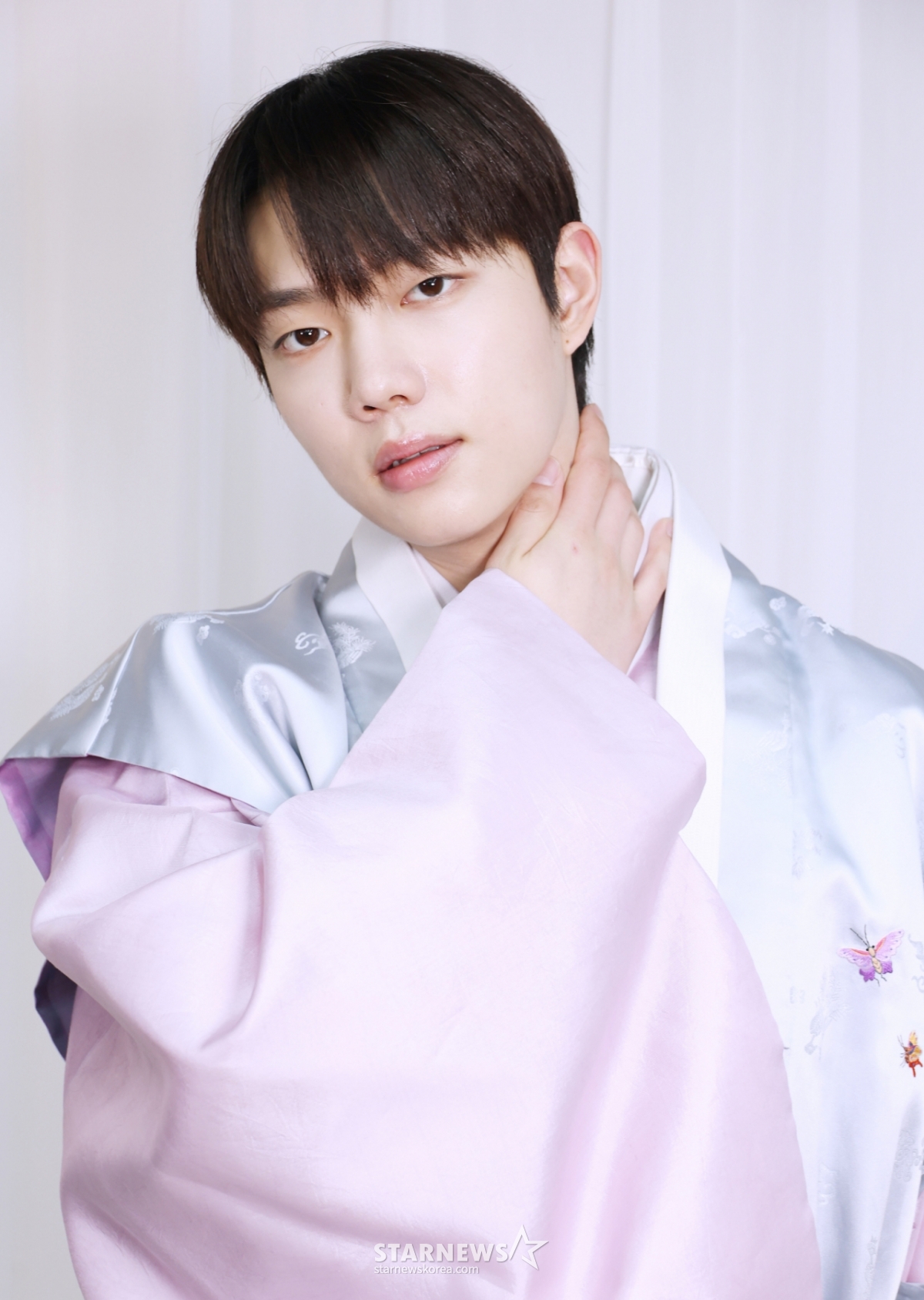 2026.02.11 Actor Cho Joon-young's Lunar New Year Hanbok Interview / Photograph = Lee Dong-hoon