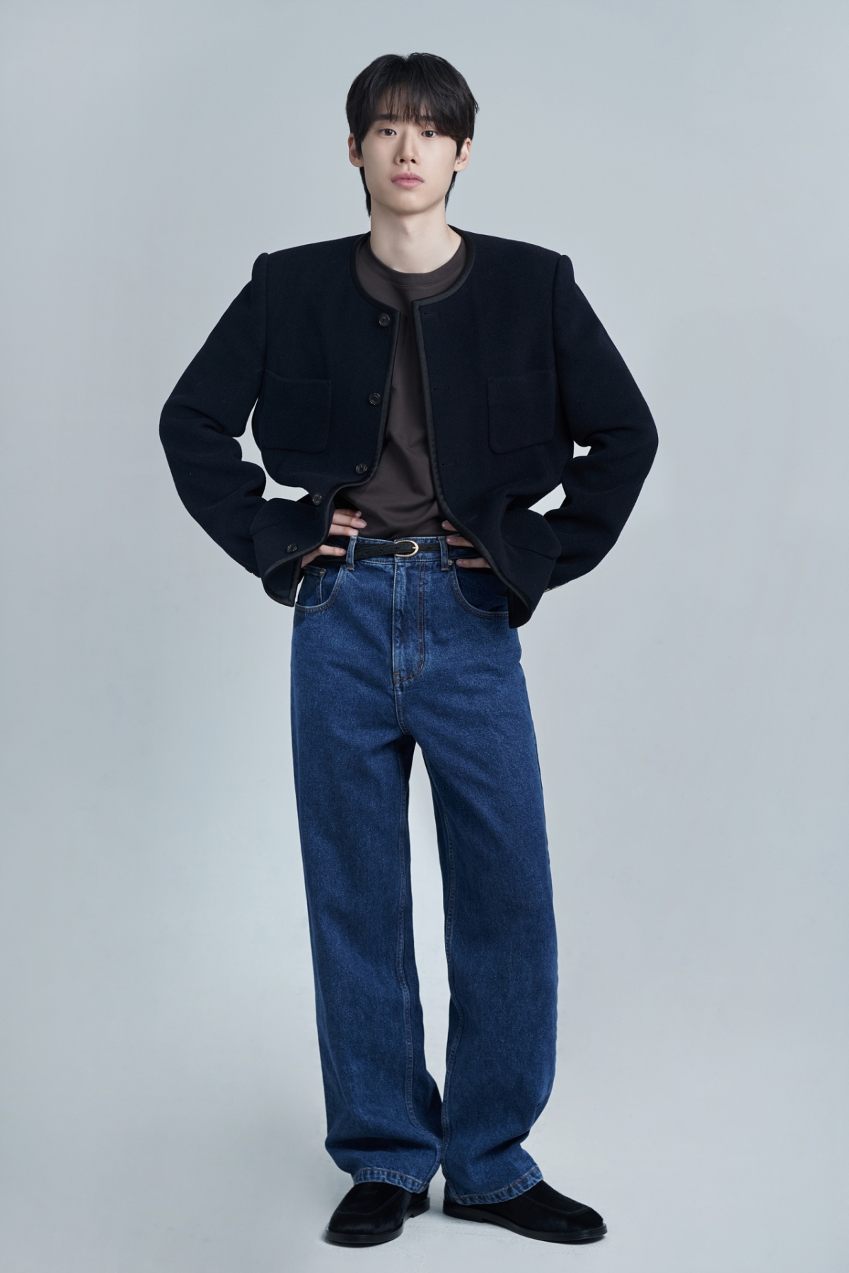 Kim Min / Photograph = J-Wide Company