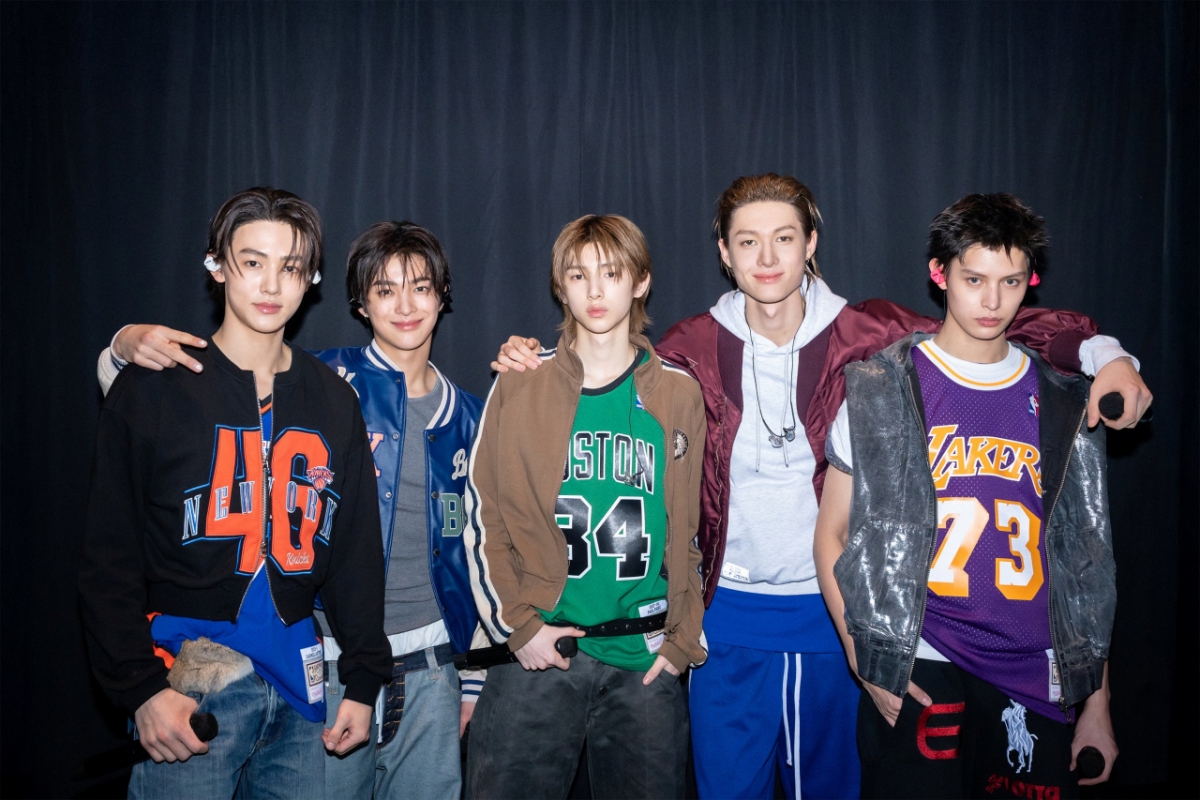 /Cung cấp ảnh = Big Hit Music