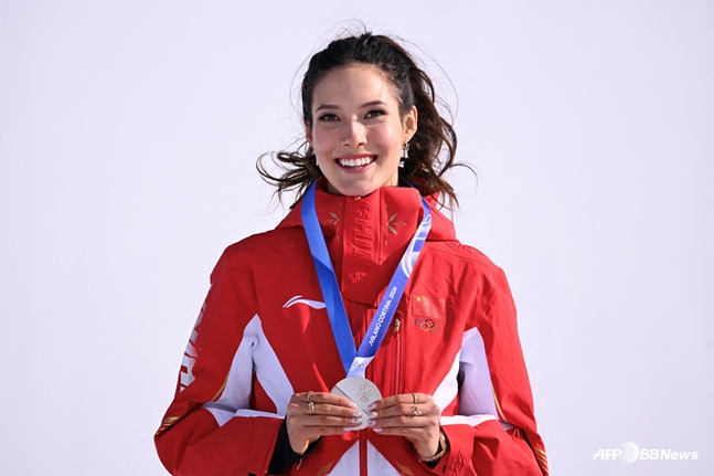 Guai Ling, who won the silver medal in the ski event. /AFPBBNews=News1