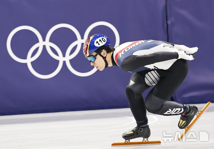 他就是韩国男子短道速滑国家队队员黄大宪。 =照片=newsis。