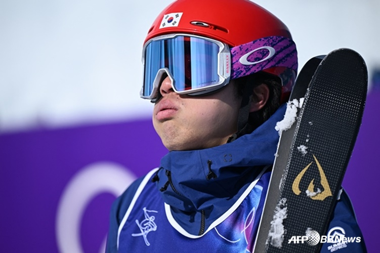 Jung Dae Yoon, tuyển thủ quốc gia freestyle của Hàn Quốc. /AFPBBNews = Tin tức 1