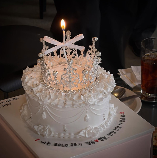 =照片:郑淑英29期照片墙。