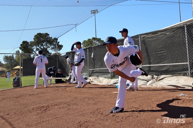 Cầu thủ ném bóng hạn ngạch châu Á Toda Natsuki của NC. /Ảnh = NC Dinos cung cấp