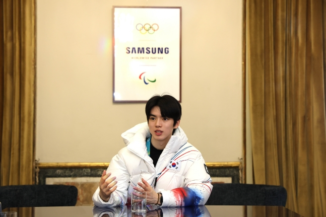 チャ·ジュンファンが16日、ミラノに位置したサムスンハウスを訪れ、インタビューをしている。 /写真=サムスン電子提供