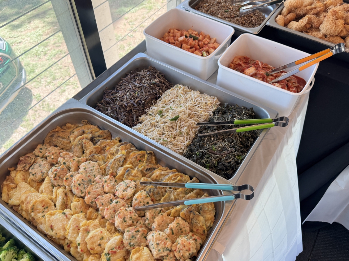 斗山ベアーズスプリングキャンプ選手団の食堂内部の様子。 /写真=斗山ベアーズ提供