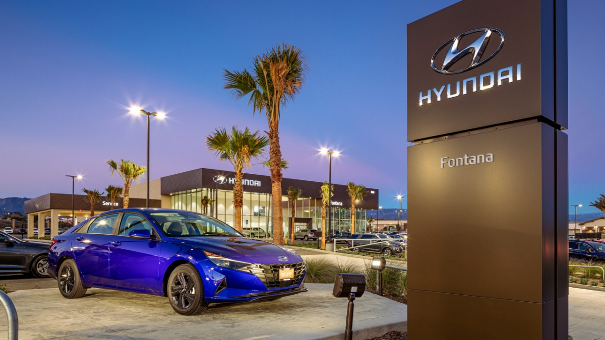 =现代汽车伊兰特(韩国名avante)。