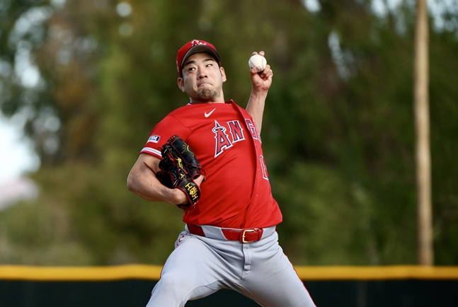 菊池千叶队已经与所属球队春训队汇合，正在锻炼身体。 =照片:洛杉矶天使队官方SNS