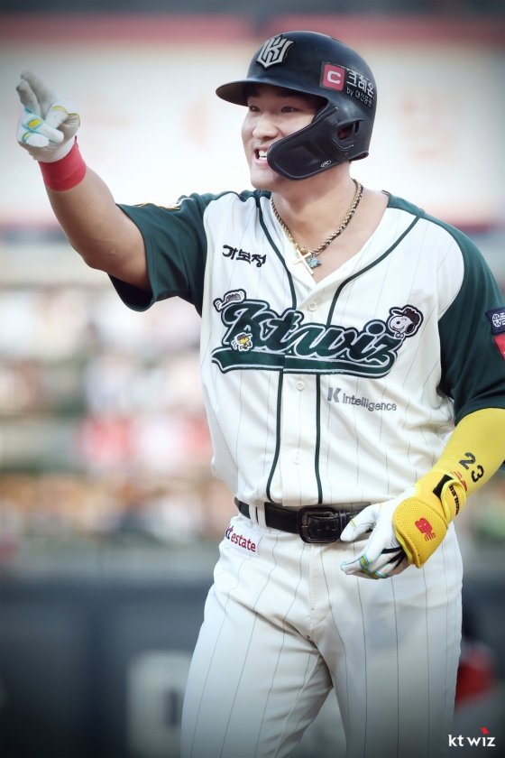 Ahn Hyun-min, a South Korean national outfielder with KT Wiz. /Photo = Courtesy of KT Wiz