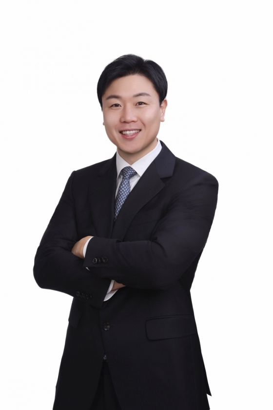 =国际奥委会（IOC）运动员委员候选人元润钟。