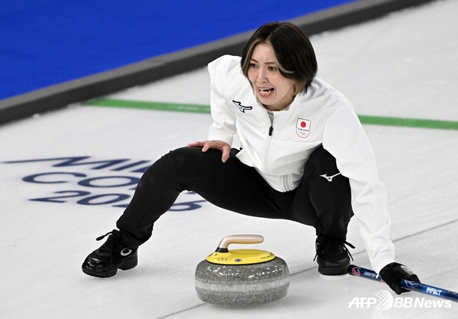 Japanese women's curling team skip Yoshimura Sayaka.  /AFPBBNews=News1