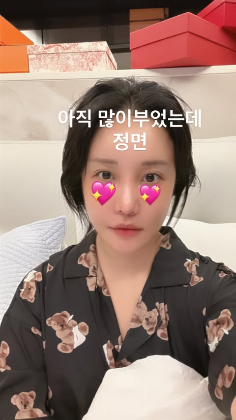 /写真=ラララSNS