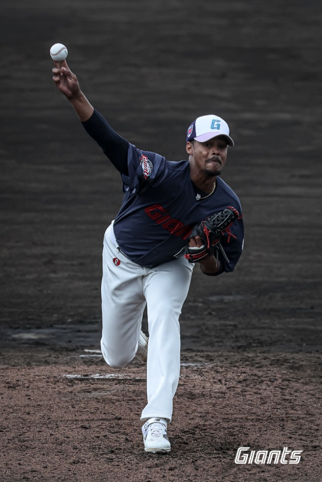 Yelvin Rodriguez. /Photo = Courtesy of Lotte Giants