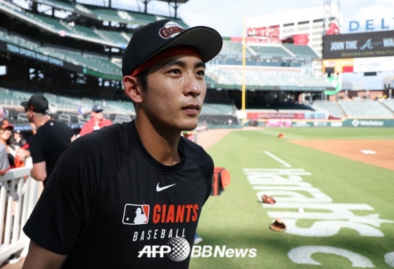 他就是旧金山巨人队的外野手李正厚。 =法新社BBNews=新闻1。