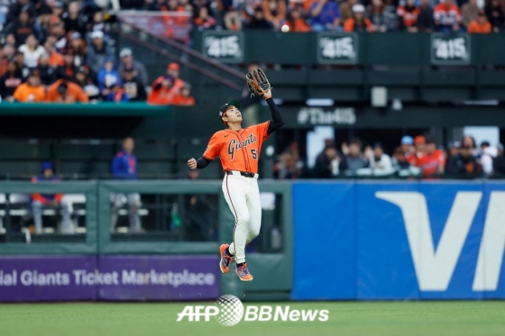 他就是旧金山巨人队的外野手李正厚。 =法新社BBNews=新闻1。