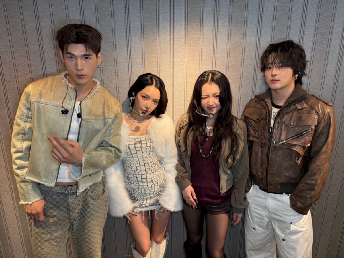 =混声组合卡/照片提供:albiw，DSP media。