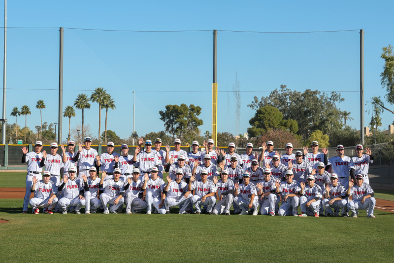 the LG Twins squad. /Photo = Courtesy of LG Twins