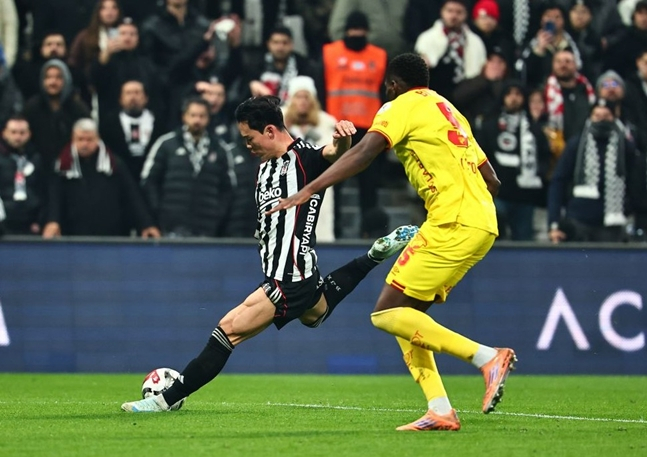 Oh Hyun-kyu's shot with cannonballs. /Photo = Besiktas official website