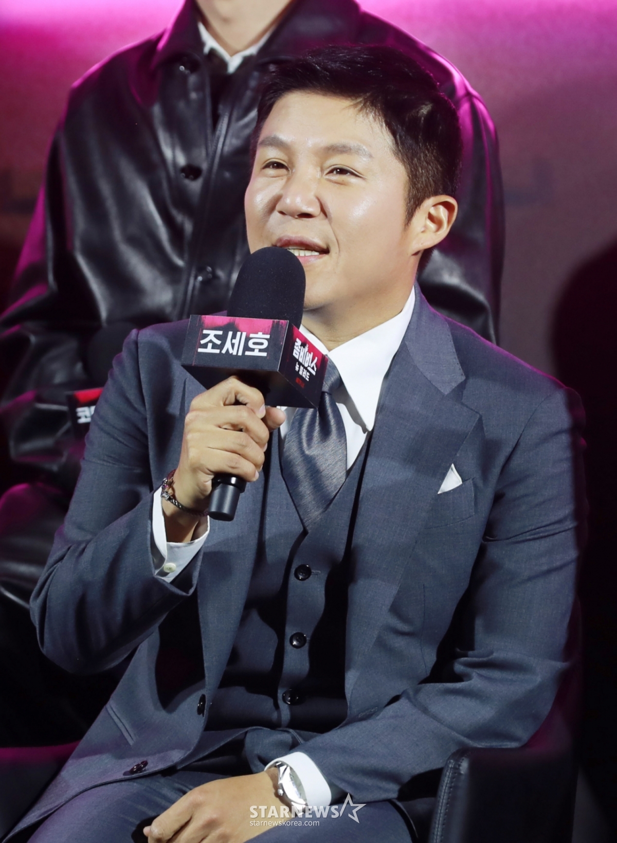 Comedian Jo Se-ho is answering questions at the production presentation of the Netflix entertainment "Zombie Bus: New Blood" held at CGV Yongsan I'Park Mall in Seoul on the afternoon of the 14th. /2014.11.14 / Photo = Lee Dong-hoon photoguy@