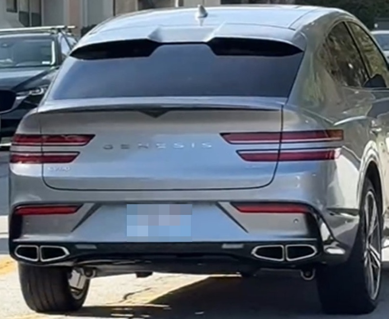 Genesis GV80 coupe driven by Son Heung-min.  /Photo = Capture SNS