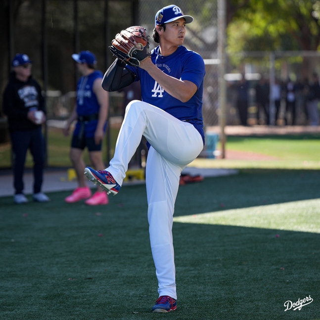 Ohtani, who is training to pitch. /Photo = LA Dodgers official SNS