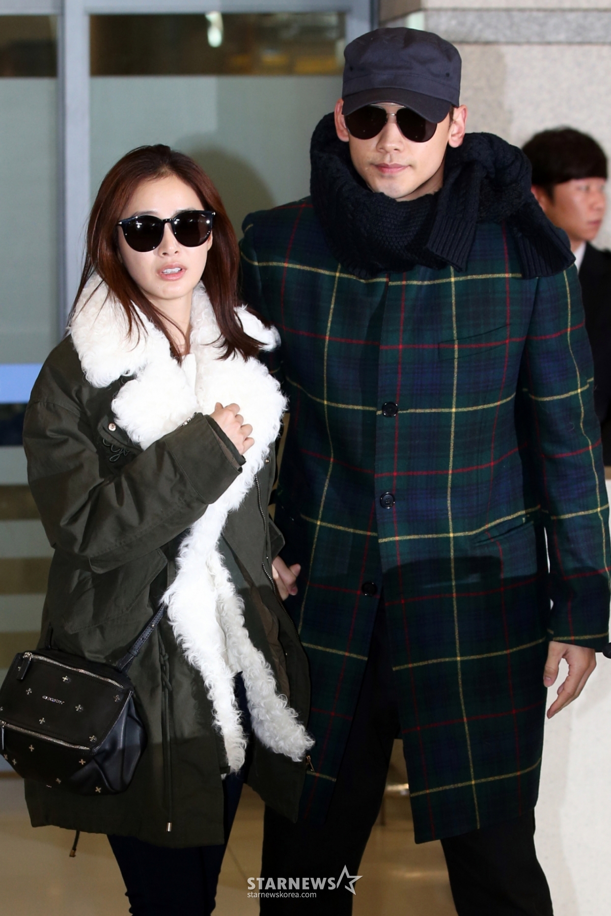 Singer-actor Rain and actor Kim Tae-hee couple, Jan. 27, 2017 / Photo = Reporter Lim Sung-kyun tjdrbs23@