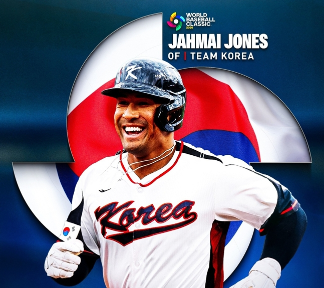 照片为琼斯合成大韩民国队服的样子。 =图为,底特律俱乐部官方SNS。