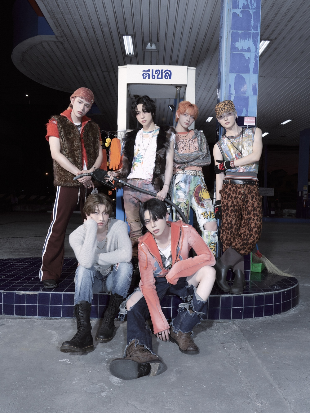 DAILY:DIRECTION (Daily: Direction, D:D)/ Photo courtesy =ODDWAVE