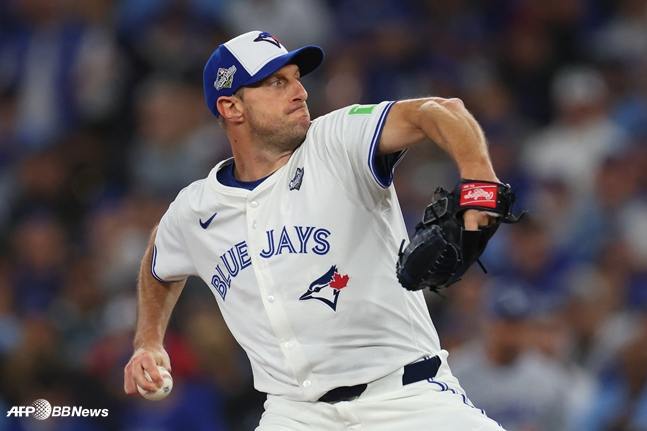 Max Scherzer pitched in the 2025 World Series. /AFPBBNews=News1
