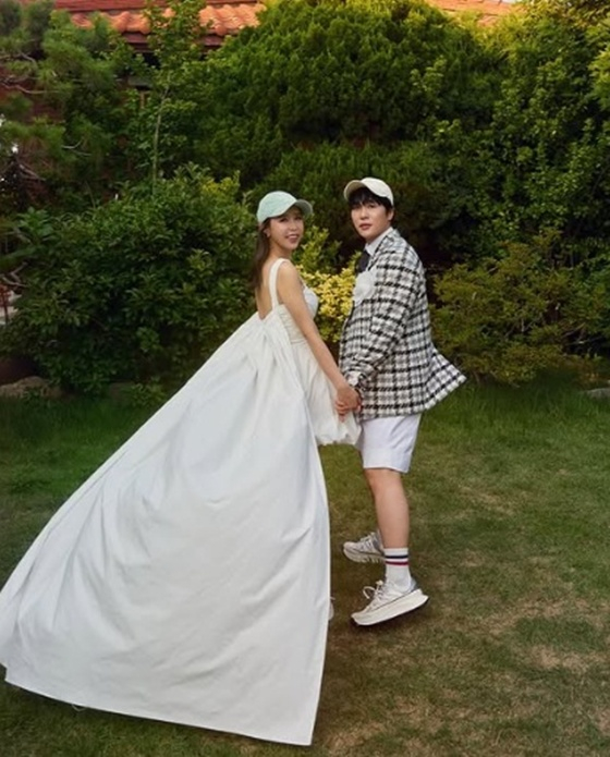 Moonwon and Shinji / Photo = Shinji SNS