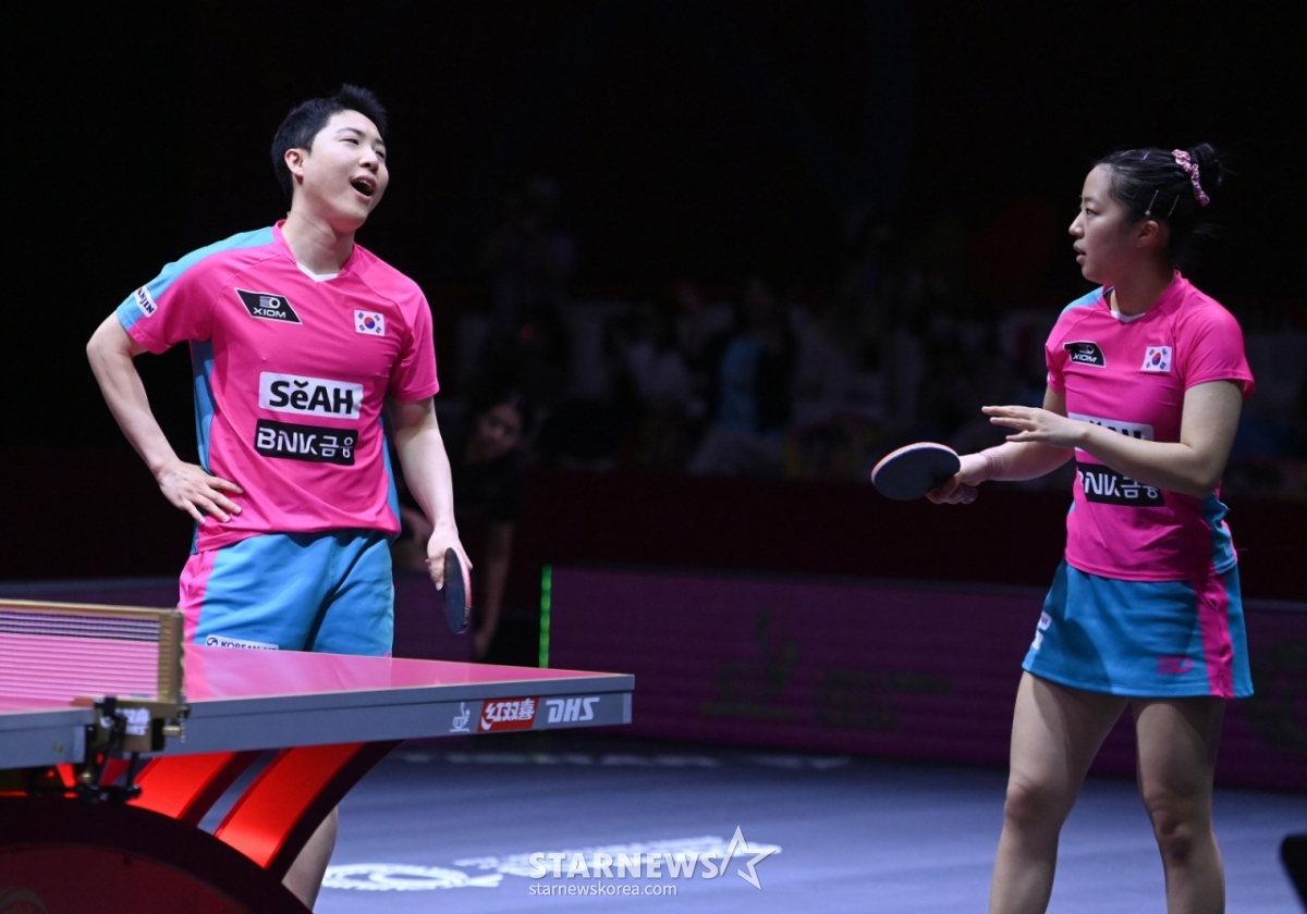 林钟勋(左)和申有彬。 =照片=news1