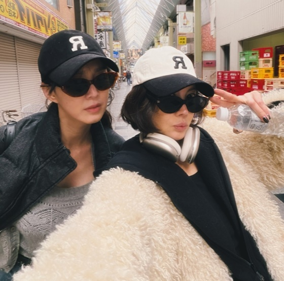 Ji So-yeon, Yang Mi-ra/photograph = Ji So-yeon, Yang Mi-ra SNS