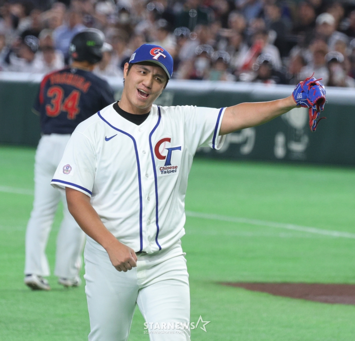 일본전 1회초 무실점 환호 장면으로 소개된 정하오춘