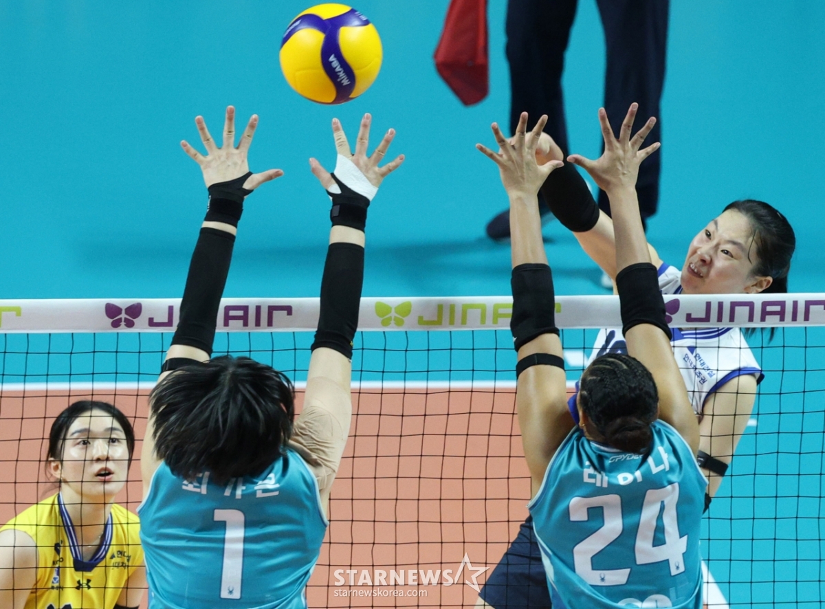 [포토] 지민경 '힘으로 승부'