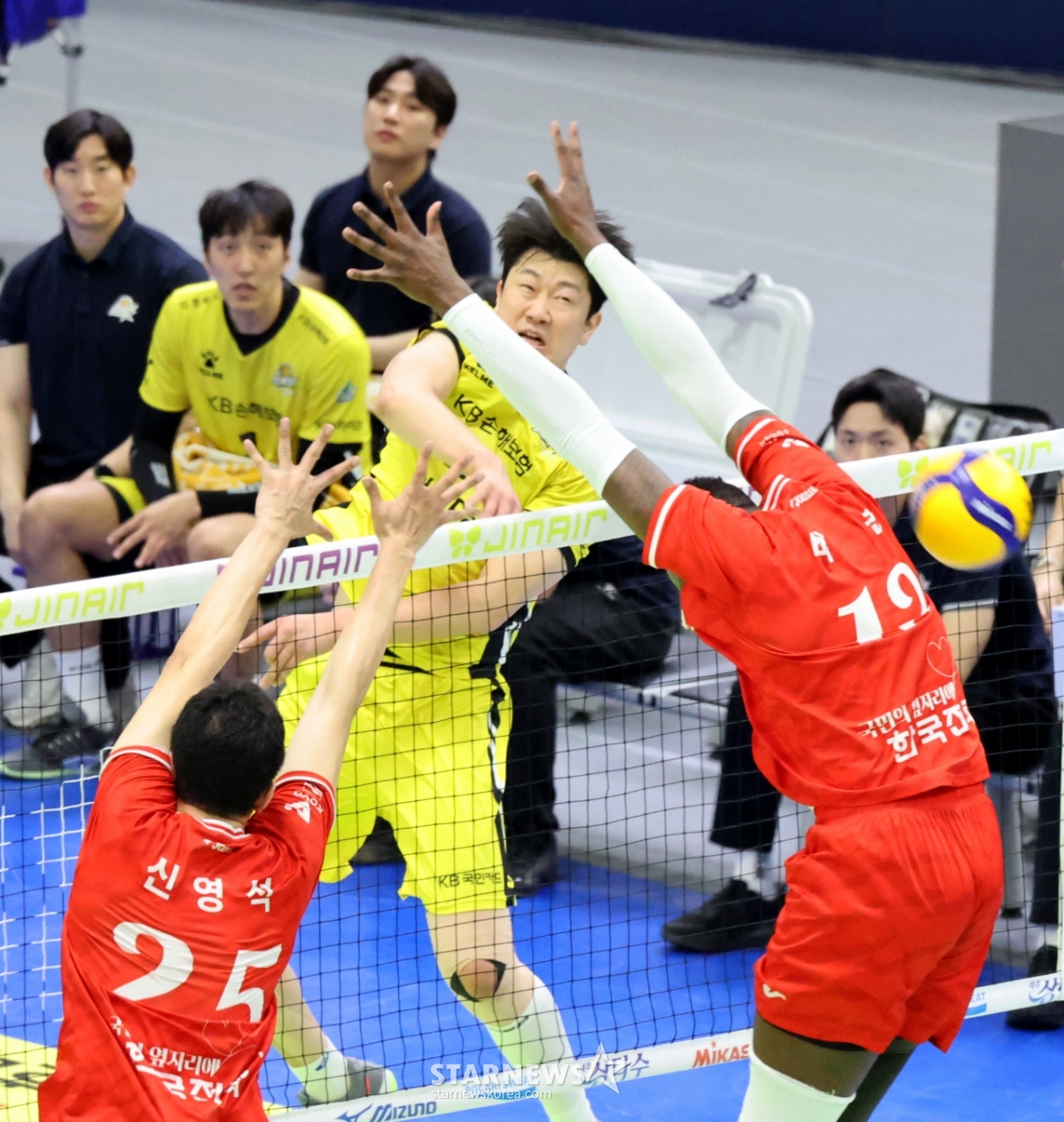 [포토]'뚫었다!' 나경복