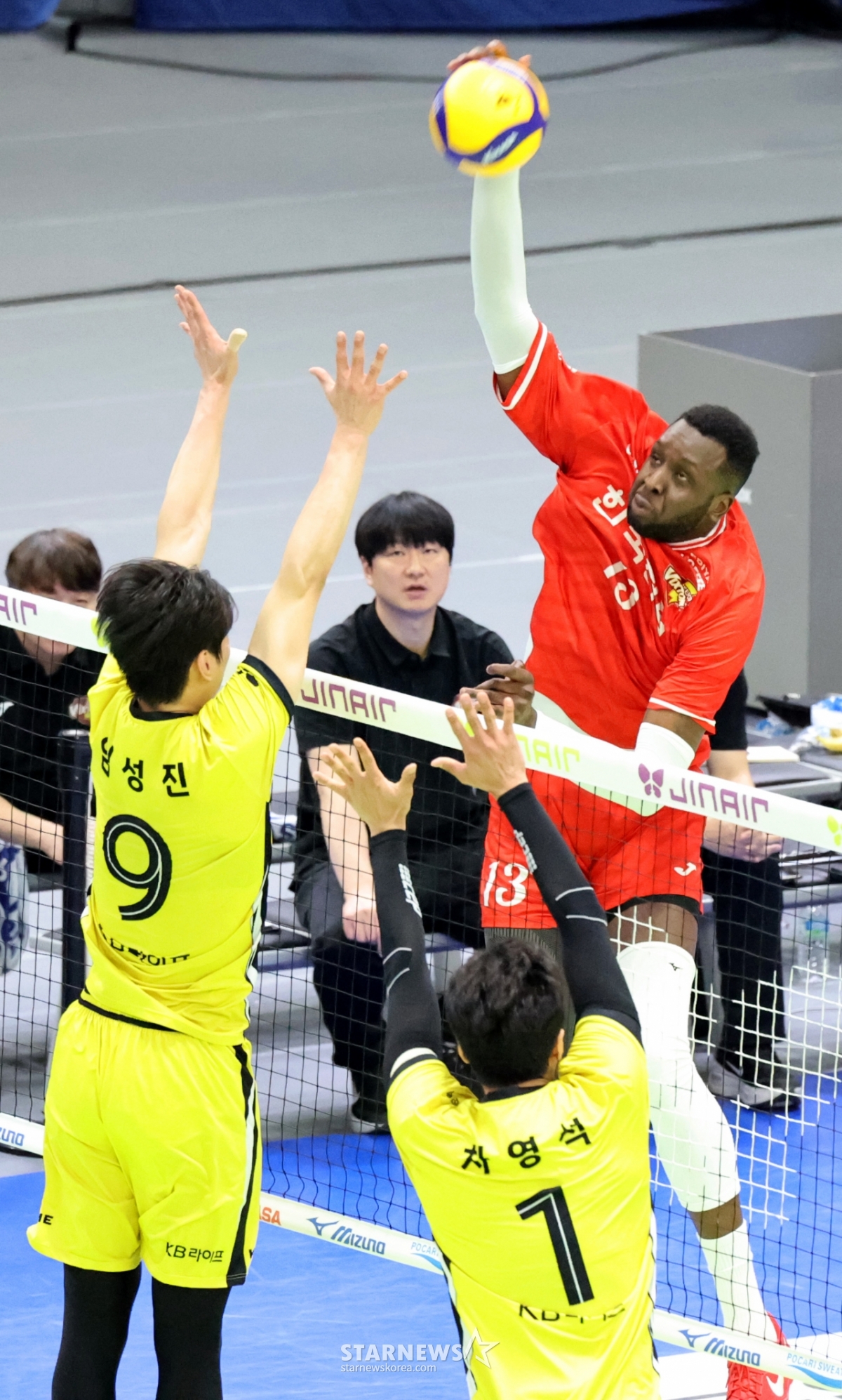 [포토]'고공강타!' 베논