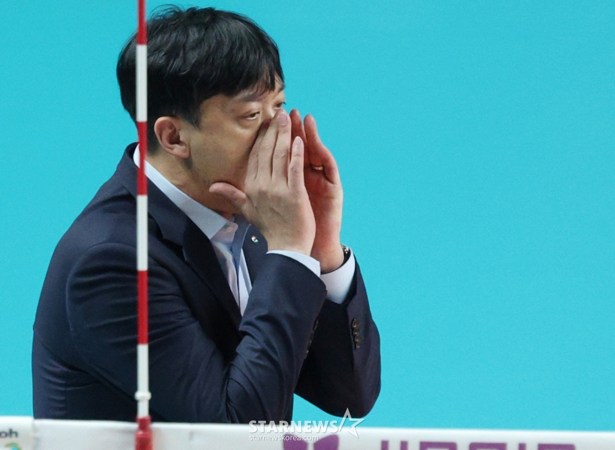 [포토] 이형택 감독 '간절한 샤우팅'